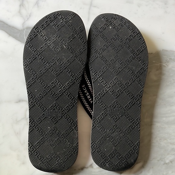 Mens Authentic Versace Sandals - Picture 4 of 6